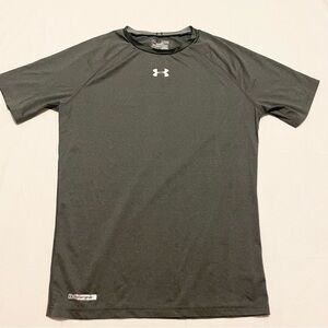 Under Armour Men's XL T-Shirt Compression Heatgear Shirt